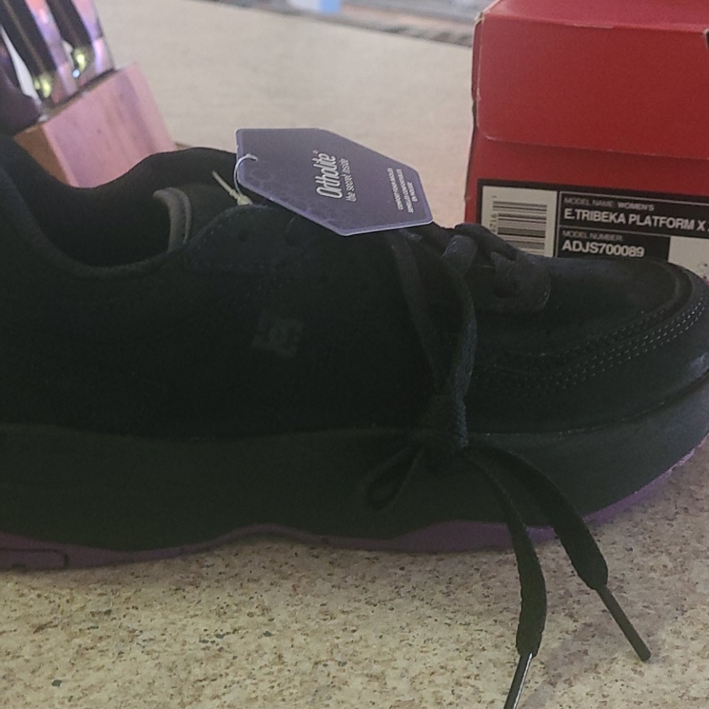 DC shoes